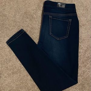 New Directions Pull on Skinny Jeans 10P